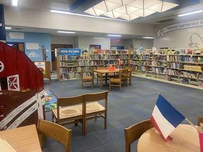 Cypress Elementary School Library in Pompano Beach