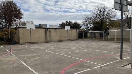 Outdoor Basketball Courts