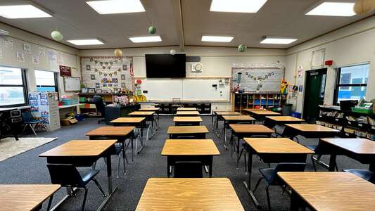 Calabasas Elementary School Classroom Standard in Watsonville 2