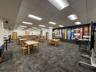 Cox High School Library in Virginia Beach