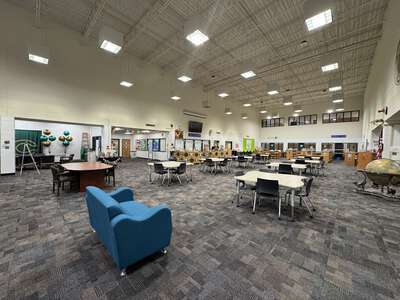 Cox High School Library in Virginia Beach