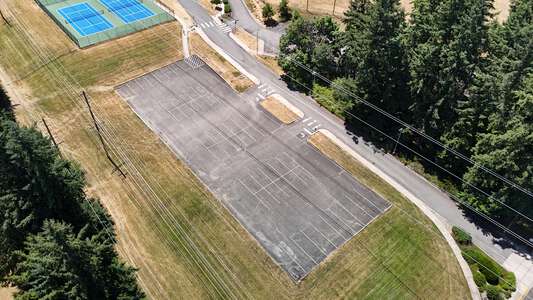 Rose Hill Middle School Parking Lot 1 in Redmond