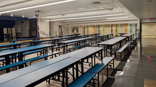 Shady Hills Elementary School Cafeteria in Spring Hill