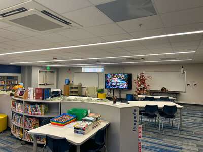 Tanglewood Elementary School Library in Fort Worth