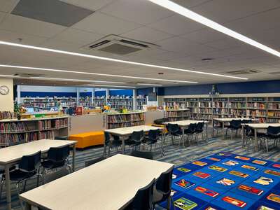 Tanglewood Elementary School Library in Fort Worth