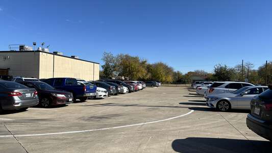 Sunrise-McMillan Elementary School Parking Lot in Fort Worth 2
