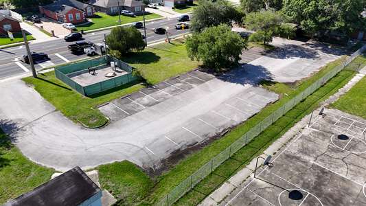 Love Grove Elementary School Parking Lot - Rear (3 hr min) in Jacksonville 2