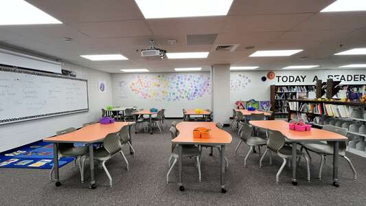 Camp Creek Elementary School Media Center in Lilburn