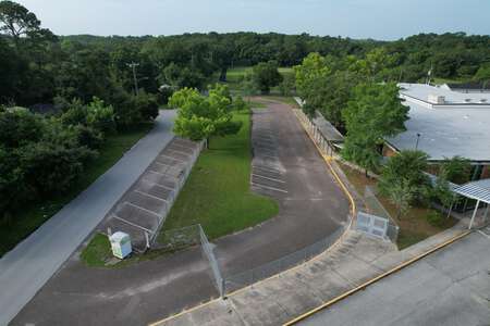 Parking Lot - Side (3 hr min)