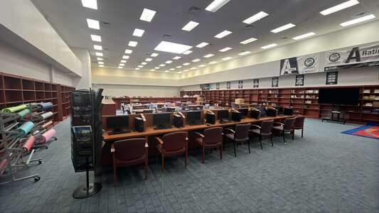 Options High School Library in El Paso 4