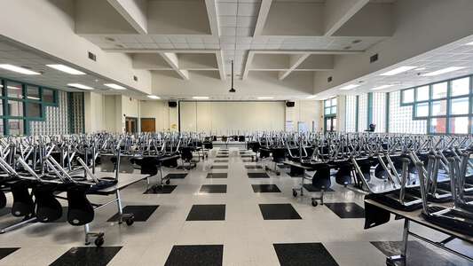 Selma Middle School Cafetorium in Selma 4