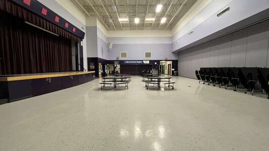 Scholls Heights Elementary School Cafeteria in Beaverton