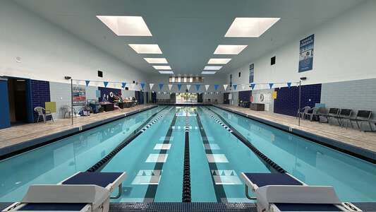 Mackenzie-Scott Branch (Fair Oaks Location) Pool in Pasadena 4