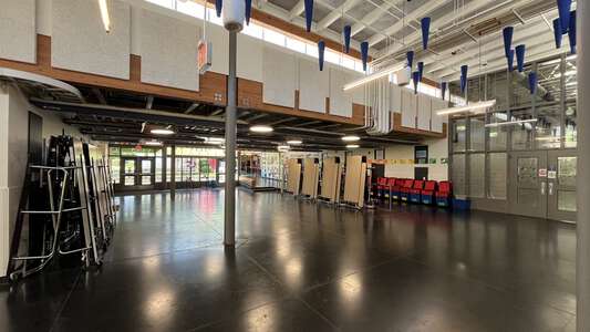 Panther Lake Elementary School Cafeteria in Federal Way