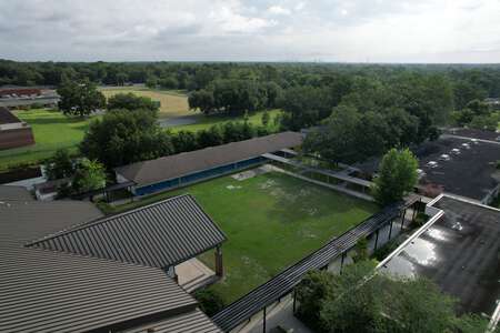 Outdoor Area (3 hr min)