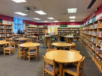 Brown-Barge Middle School Library in Pensacola