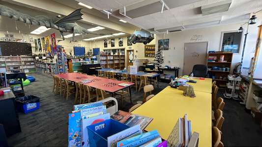 Crumpton Elementary School Library in Marina