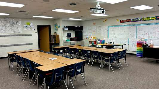 Ivy Creek Elementary School Classroom Standard in Buford
