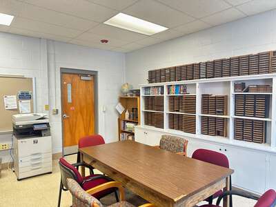 Horace O. Porter School Library in Columbia