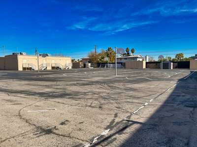 Hancock - Doris Elementary School Outdoor Basketball Courts in Las Vegas