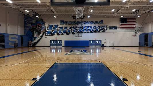 Brazoswood High School Gym A in Clute