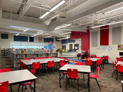 Earl - Ira J. Elementary School Library in Las Vegas