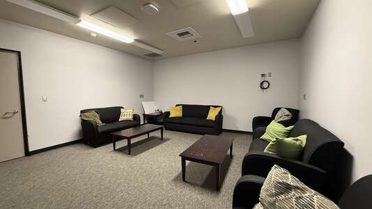 Lincoln High School Green Room in San Diego