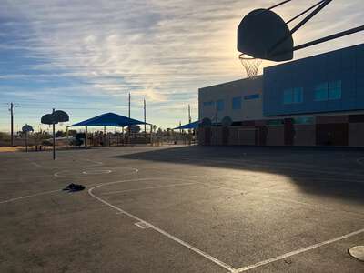 Lake - Robert E. Elementary School Outdoor Basketball Courts in Las Vegas