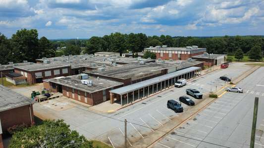 Babb Middle School Parking Lot - Main in Forest Park 3