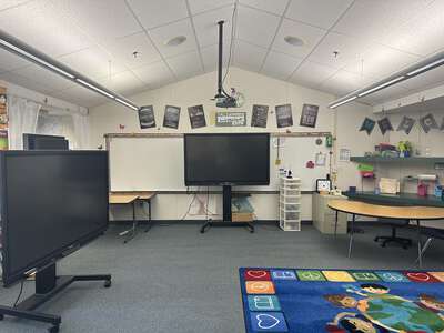 Greenberg Elementary School Classroom Standard in Fresno