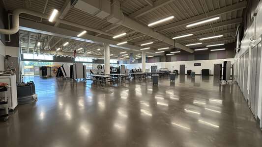 Waldo Middle School Lobby Commons in Salem 4
