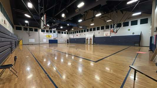Crossler Middle School in Salem Oregon Slideshow Image 0