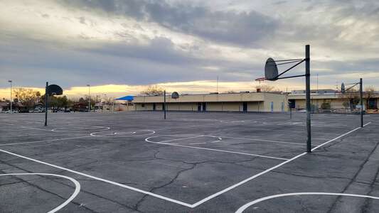 Beckley - Will Elementary School Outdoor Basketball Courts in Las Vegas