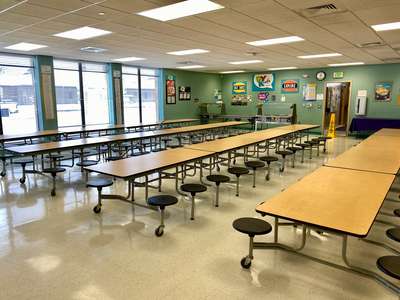 Knoxville Center for Student Success Cafeteria in Peoria