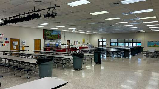 Fort Daniel Elementary School Cafeteria in Dacula