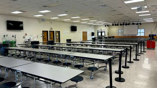 Fort Daniel Elementary School Cafeteria in Dacula