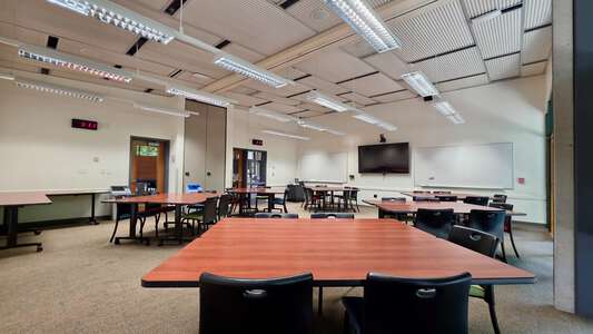 Resource Center (District Office) Sammamish in Redmond