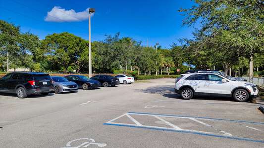 Dolphin Bay Elementary School Parking Lot - Front in Miramar