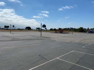 Pacific View Leadership Elementary School Outdoor Basketball Courts in San Diego 2