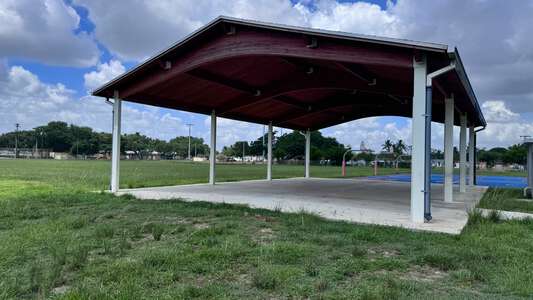 North Glade Elementary School Outdoor Covered Area in Miami