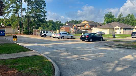 Merrydale Elementary School Parking Lot - Side in Baton Rouge