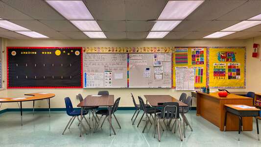 Stephen Foster Elementary School Classroom Standard in Fort Lauderdale 2