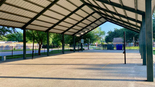Pugh Elementary Outdoor Basketball Courts in Houston