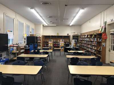 Mooreland Heights Elementary School Library in Knoxville 2