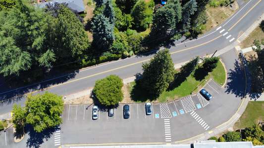 Cedaroak Park Primary School Parking Lot - Side in West Linn