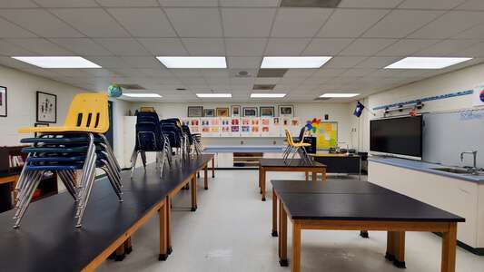 J.K. Gourdin Elementary School Classroom Standard in Pineville