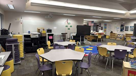Ernesto Serna Fine Arts Academy Library in Socorro 4