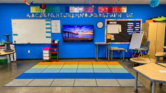 Jennings Creek Elementary School Classroom Standard in Bowling Green