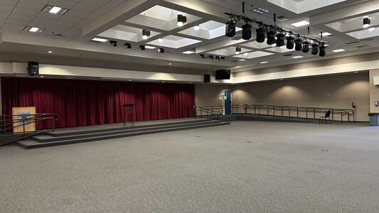 Jeffrey Trail Middle School Multi Purpose Room in Irvine