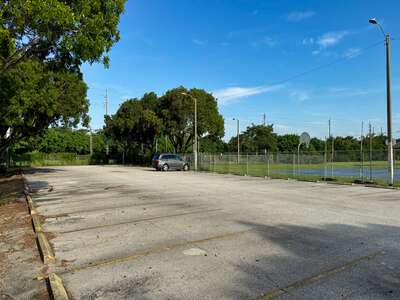 Sunset Park Elementary School Parking Lot in Miami